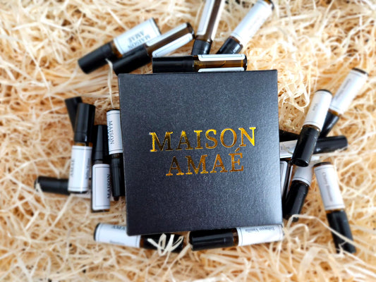 21 Mini-Sprays aus unserer Duftkollektion Maison Amae