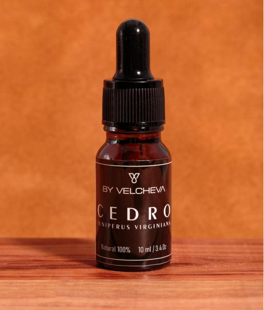 Ätherisches Öl aus Virginischem Zedernholz - 10 ml